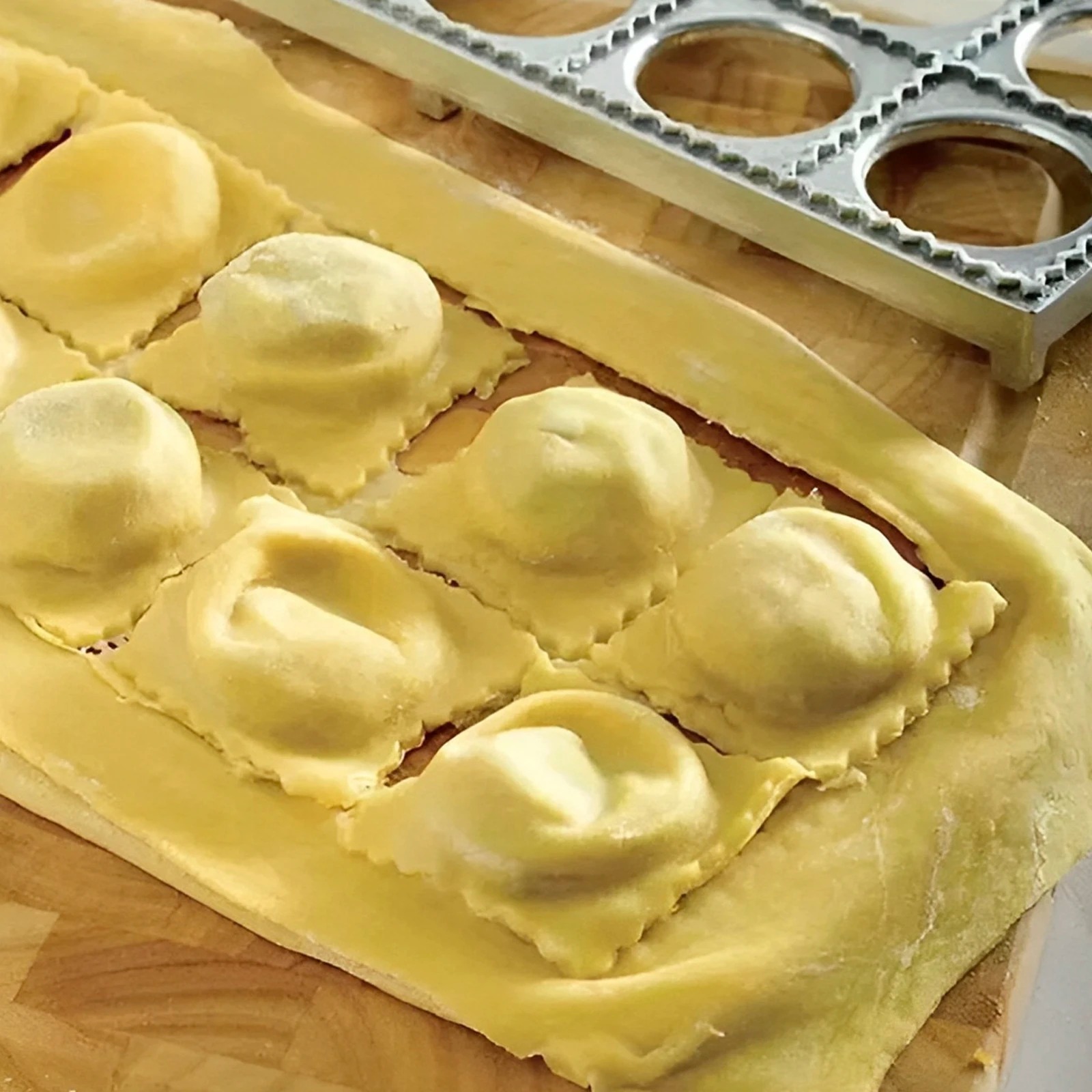 Форма для пельменей, 12-луночн – обзор и цена Kitchen Gadgets List